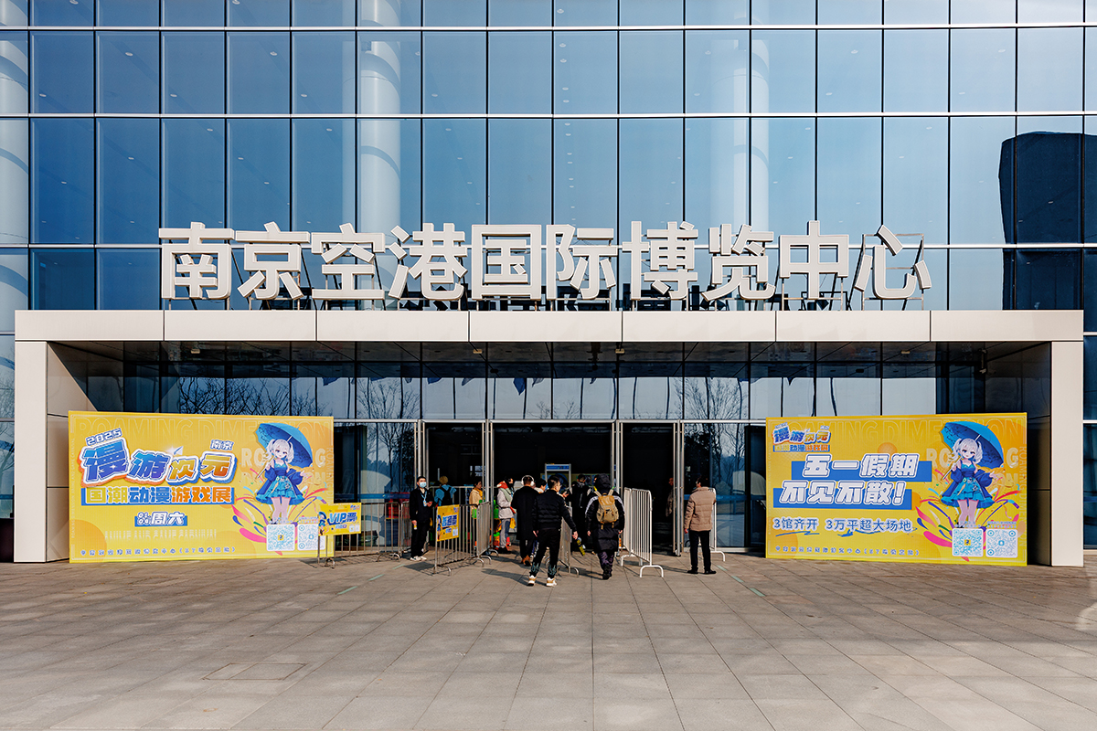 E75A7655.jpg E75A7655.jpg